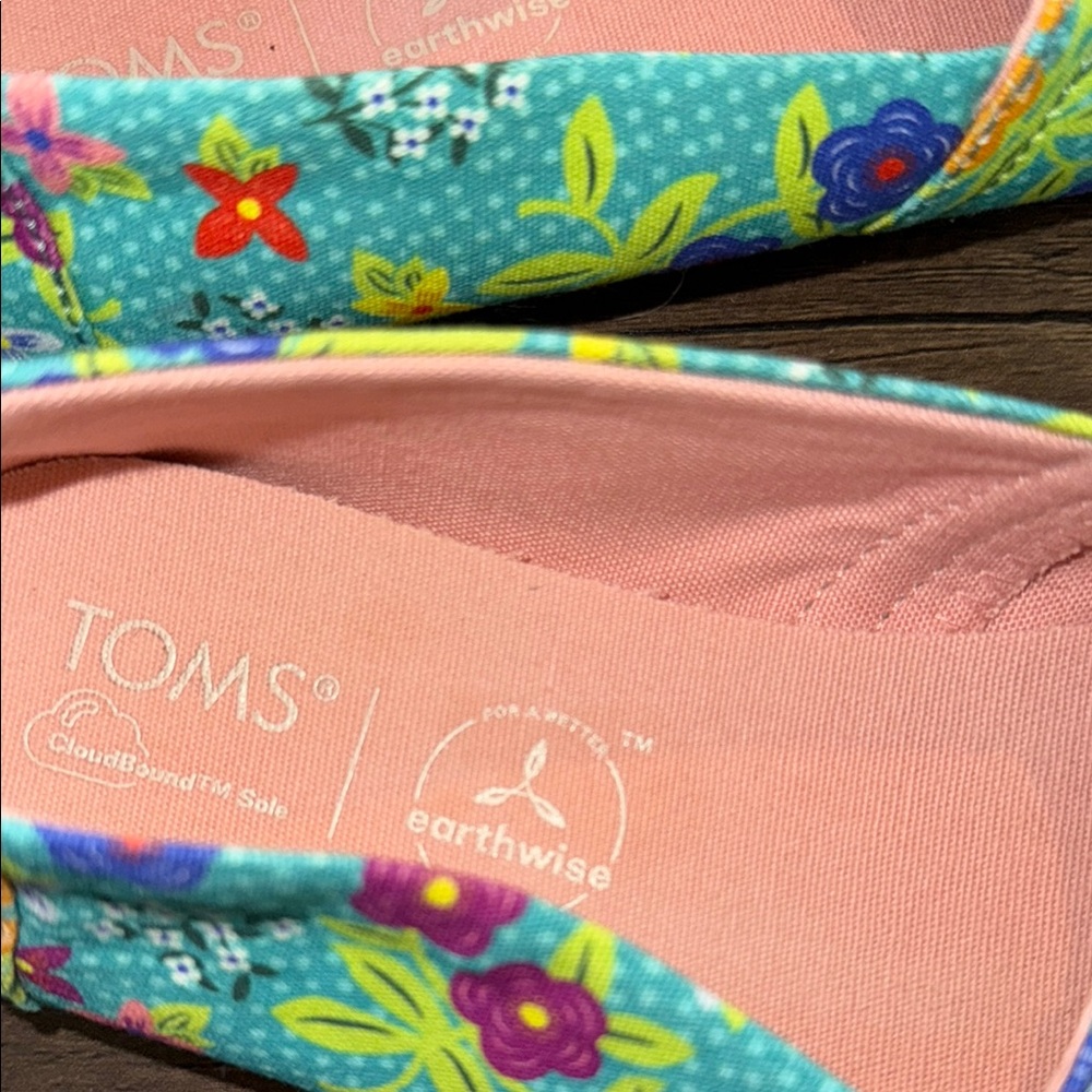 Toms Floral Women's Shoes - Picture 8 of 10